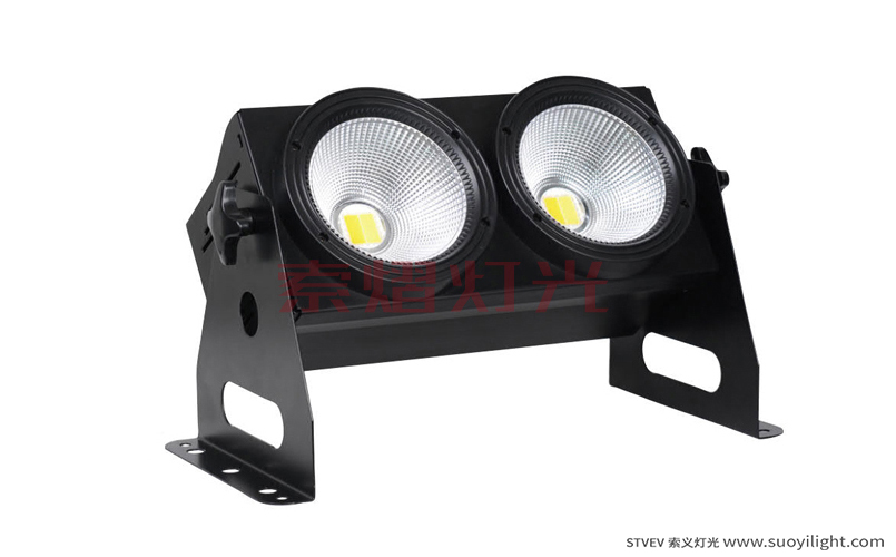 Italy2 Eyes Blinder Light