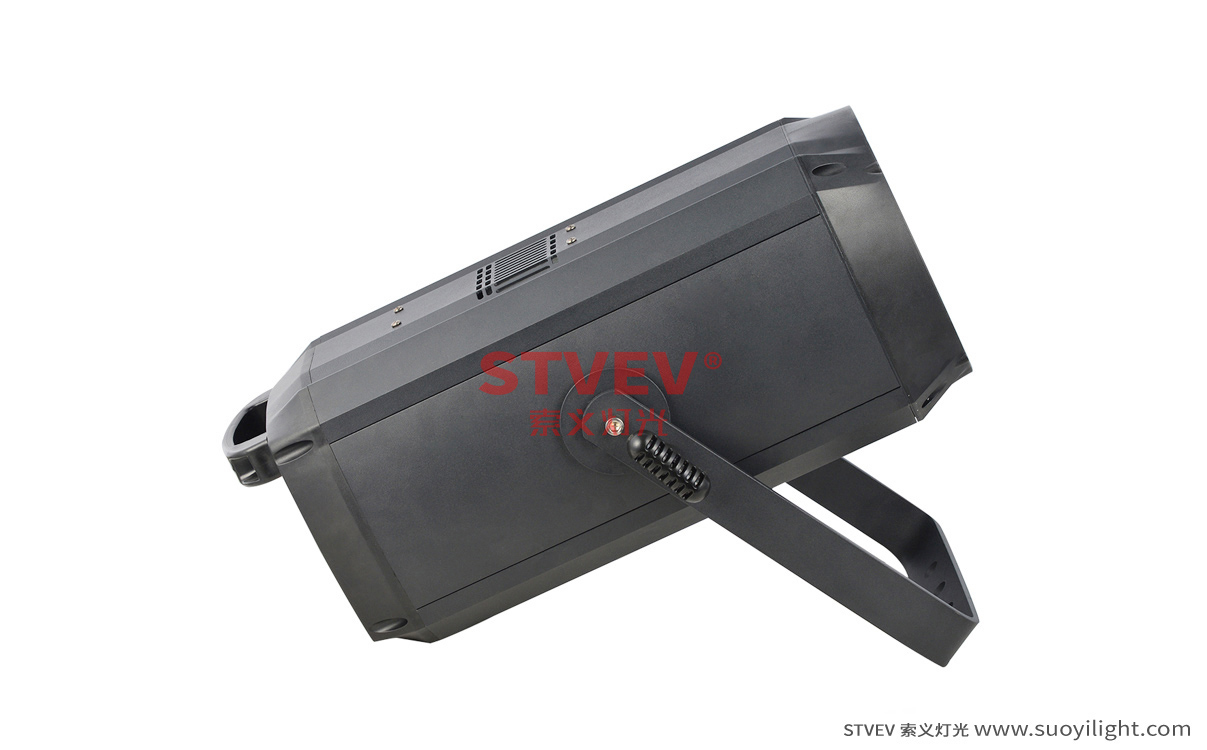 Italy200W COB Zoom Par Light