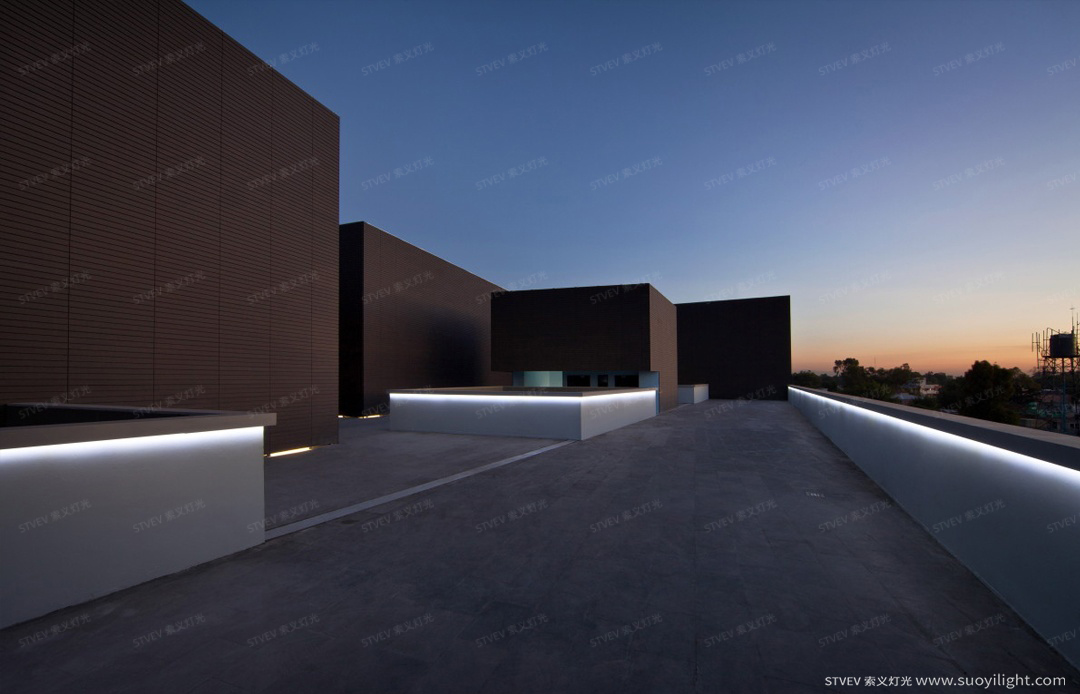 Italy阿兹台克影视校园方案