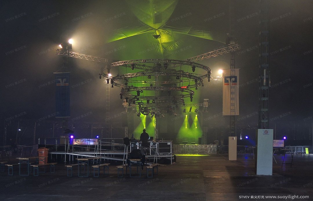 ItalyGladbeck 搭建舞台