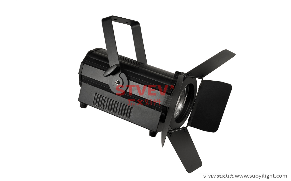 Italy150W,200W LED变焦聚光灯