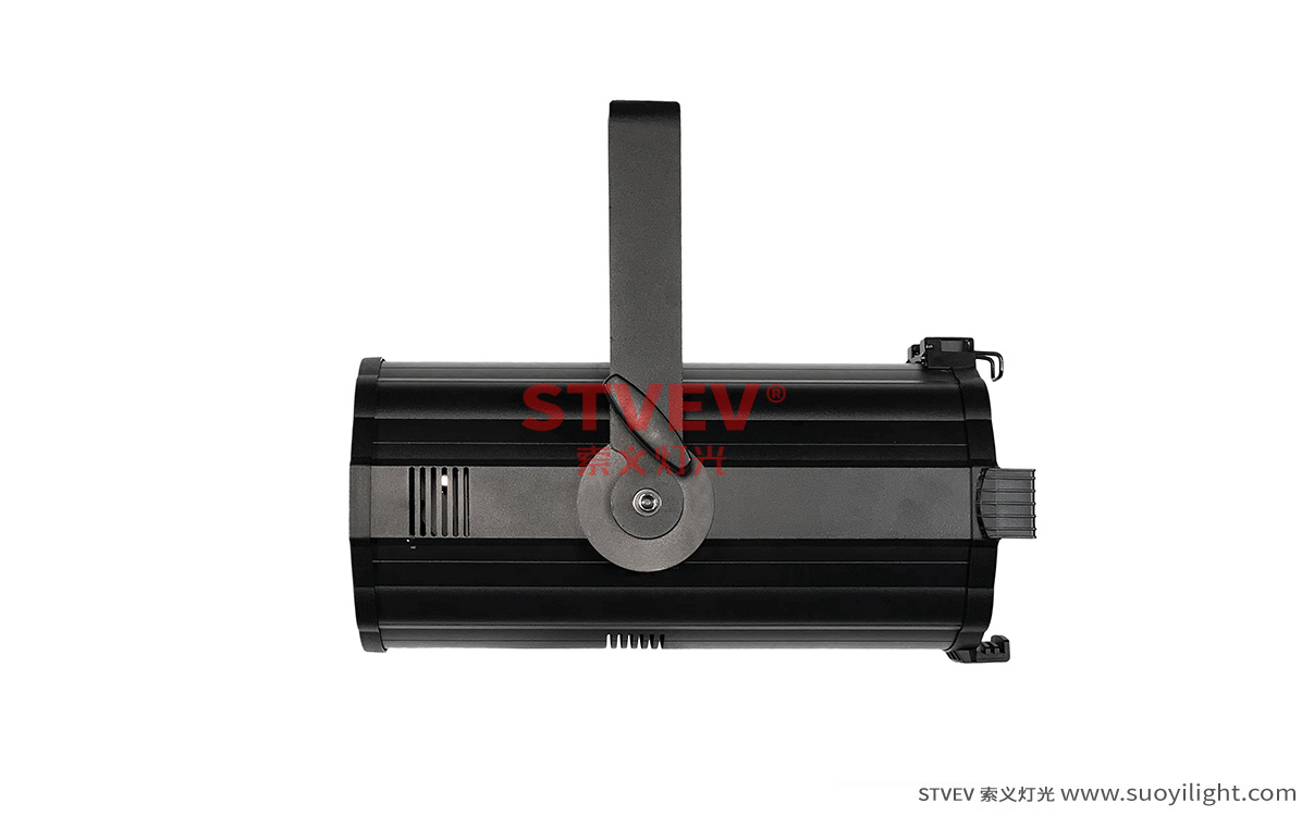 Italy200W电子调焦面光灯