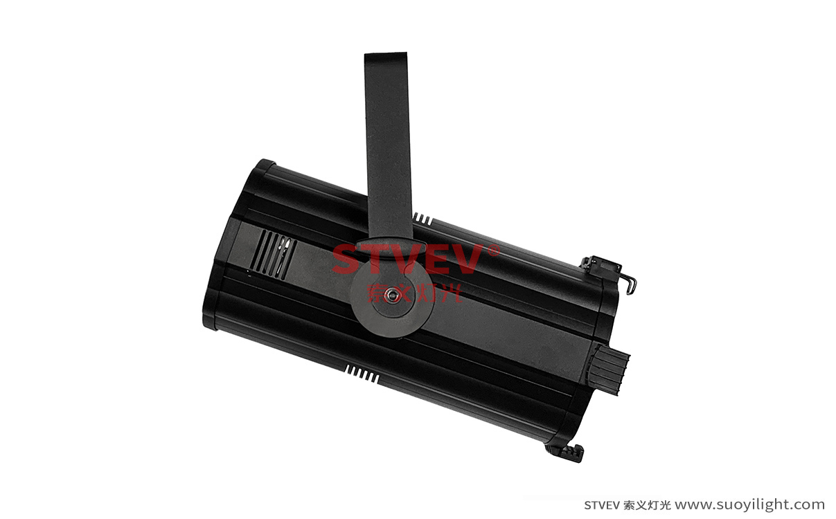 Italy200W电子调焦面光灯